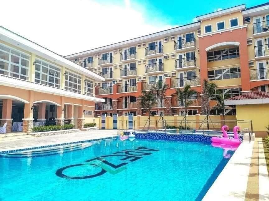 Huge Studio @ Arezzo Place Davao Condominium מראה חיצוני תמונה