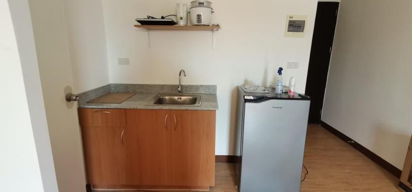 Huge Studio @ Arezzo Place Davao Condominium מראה חיצוני תמונה